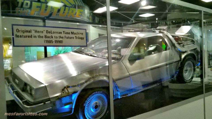 11793407_l`original-Delorean-la -voiture -dans- retour- vers le -futur