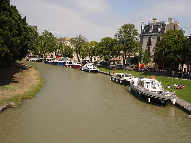 Quai_ du_ canal_ du _Midi_ à_ Carcassonne