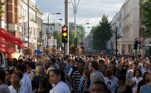 640px-Image-Notting_Hill_Carnival_Crowd_-