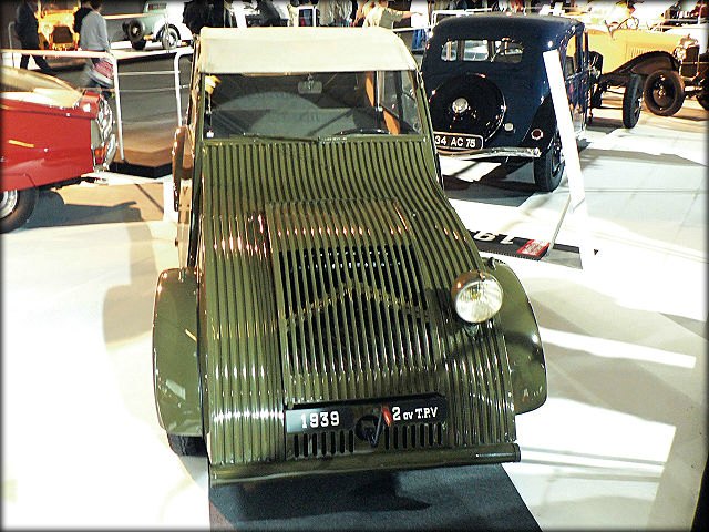 Citroen2CV_prototype 2 CV- Agée-de- 60 ans