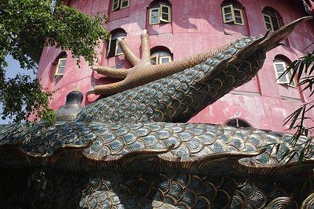 Giant -Dragon -Temple- de -Wat -Samphran-la Thalande-mesfavorisites.wifeo.com