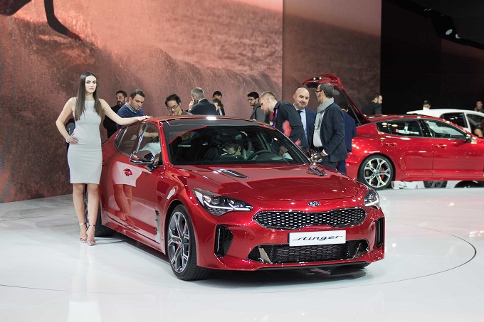 Hôtesses_Kia Stinger