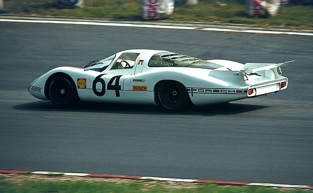 La Porsche 908_ Coupé victorieuse_ dans la catégorie 3.0