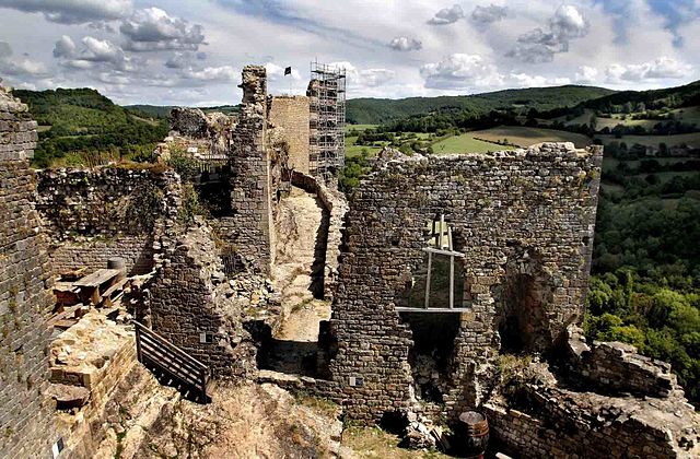 Le- château -médiéval -de -Penne