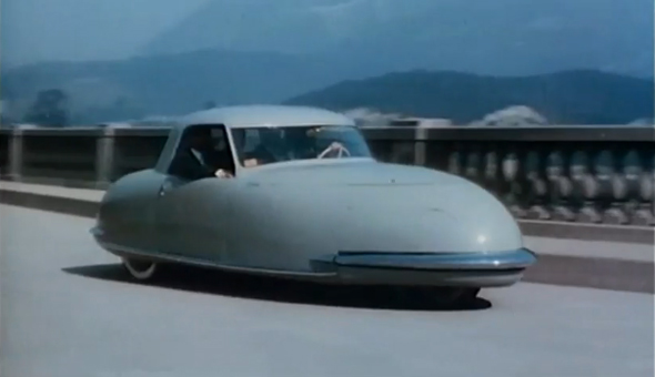 toute-première-voiture-du-futur-année 50