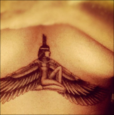 les -nouveaux- tatouages-de- Rihanna (2)