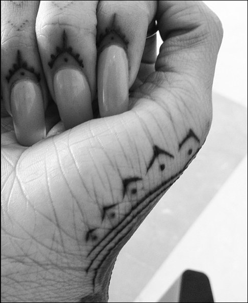 les - tatouages-de- Rihanna_main
