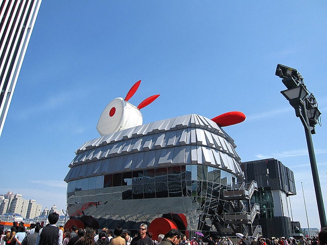 Macau_Pavilion_of_Exposition-universelle_2010