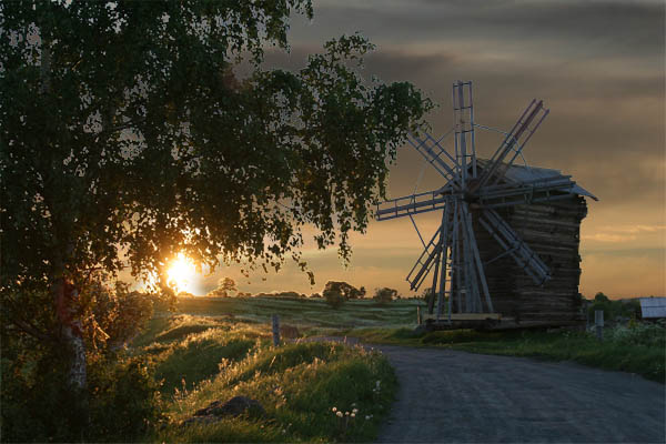 moulin-a-vent-sur-l-ile-de-Kiji.jpg