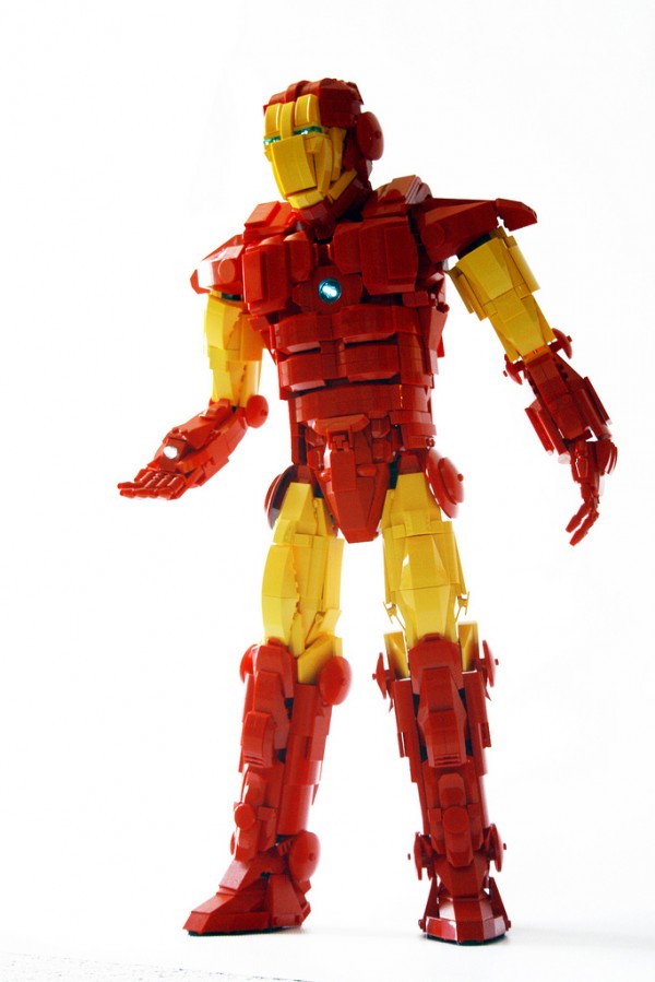 La magnifique sculpture d’Iron Man en Lego d’Orion 