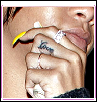 TATOUAGE LOVE