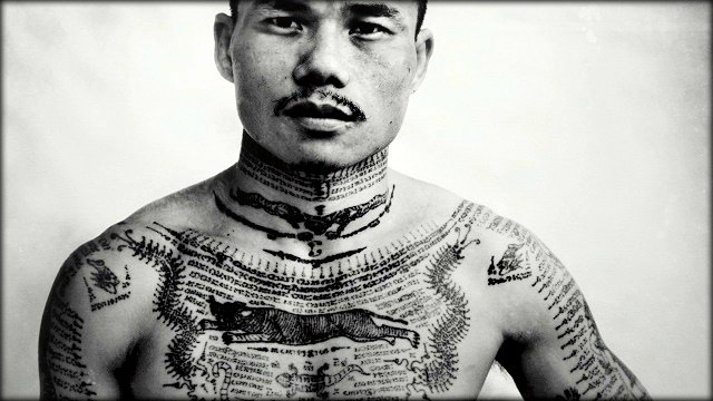 TATOUEUR TATOUE_s`installe _au_ musée_ du _Quai Branly