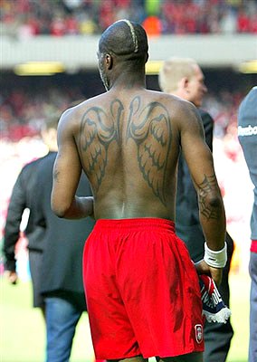 Djibril -Cissé-tatouage-dos