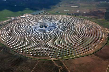 Inaugurée par le roi d`Espagne en octobre 2011, Gemasolar 