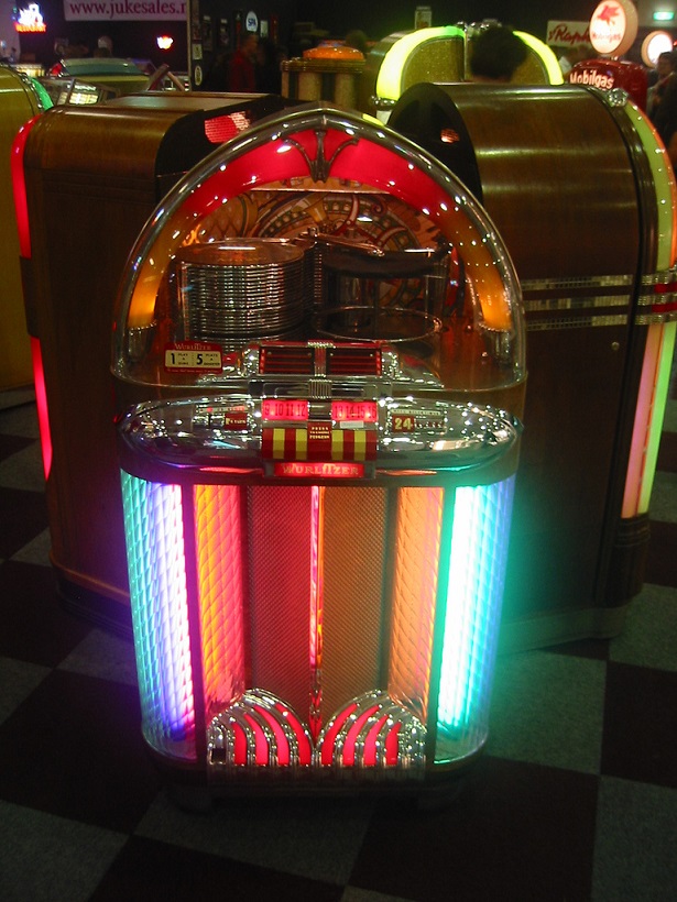 WurliTzer Model 1100